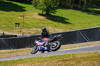 cadwell-park;cadwell-park-photographs;cadwell-trackday-photographs;enduro-digital-images;event-digital-images;eventdigitalimages;peter-wileman-photography;racing-digital-images;trackday-digital-images;trackday-photos